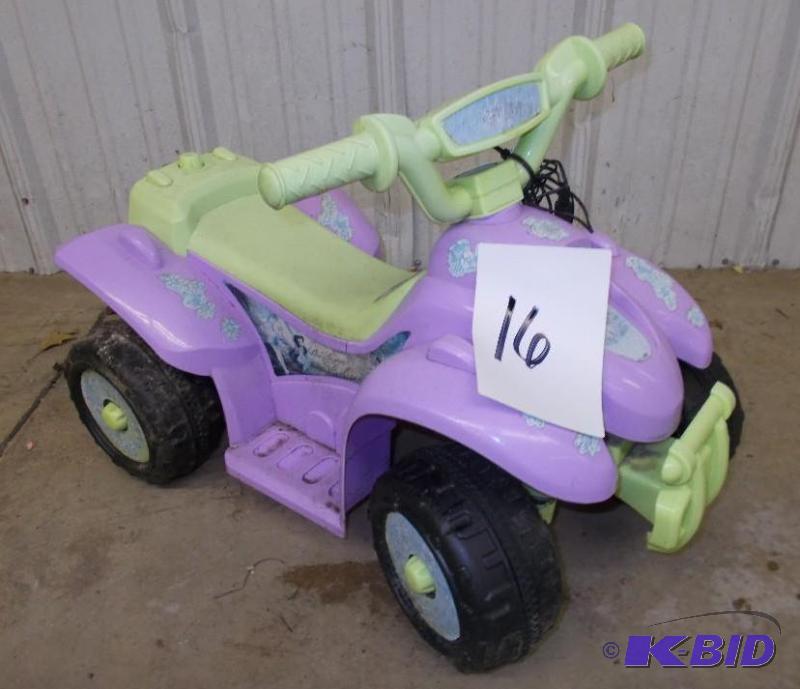 lot 16 image: Winston Companies Brand Disney Little Princes...