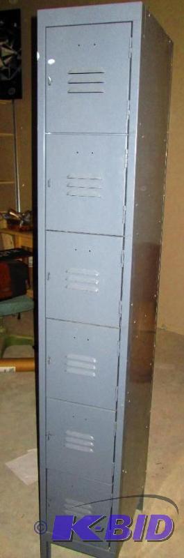 6 locker tower, new and never installed...