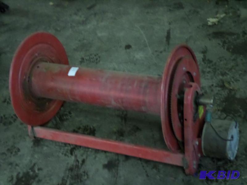 ReelCraft Industrial Powered 12Volt Hose Reel...