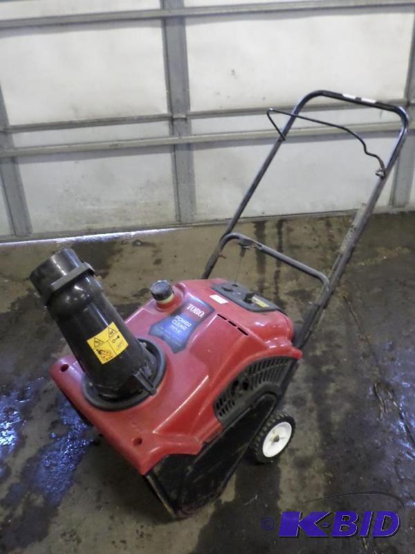 Toro Power Clear 210E Snowblower, Electric St...