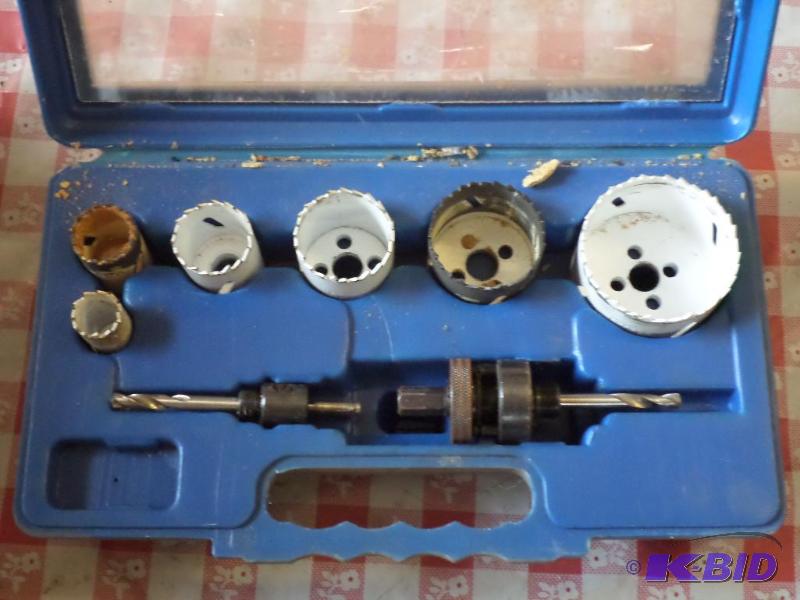 8-Piece Hole Saw Set...