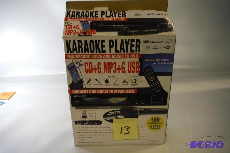 lot 13 image: Emerson GQ100 Karaoke Player