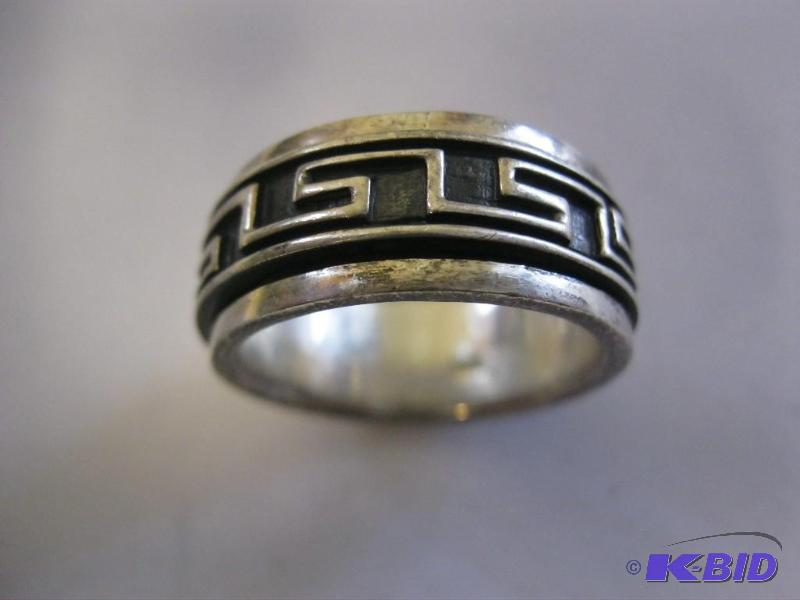 Mans Mechanical Ring Marked 925 Silver...