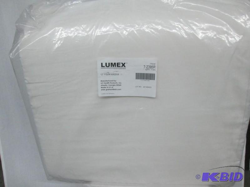 lot 39 image: Lumex Bed Wedge 24x24x12