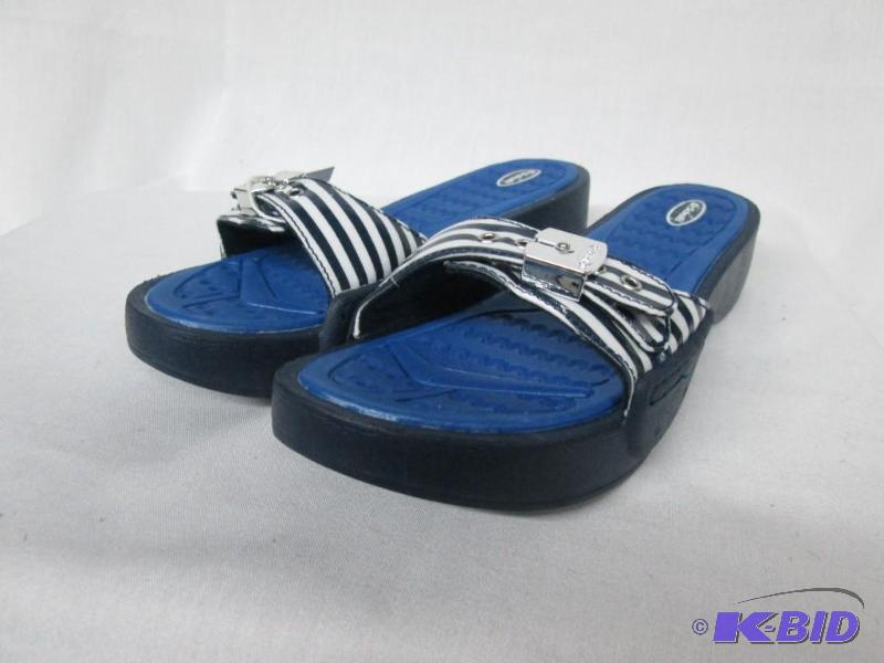 lot 45 image: Dr. Scholls Womens Rock Sandal