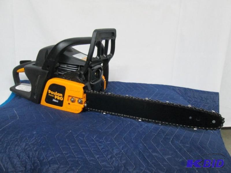 lot 7 image: Poulan Pro 16 Gas Chainsaw