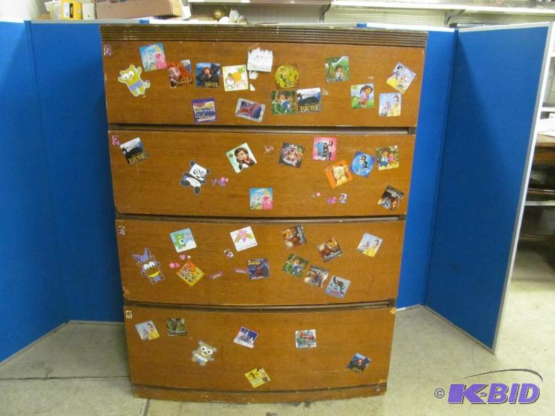 Dresser