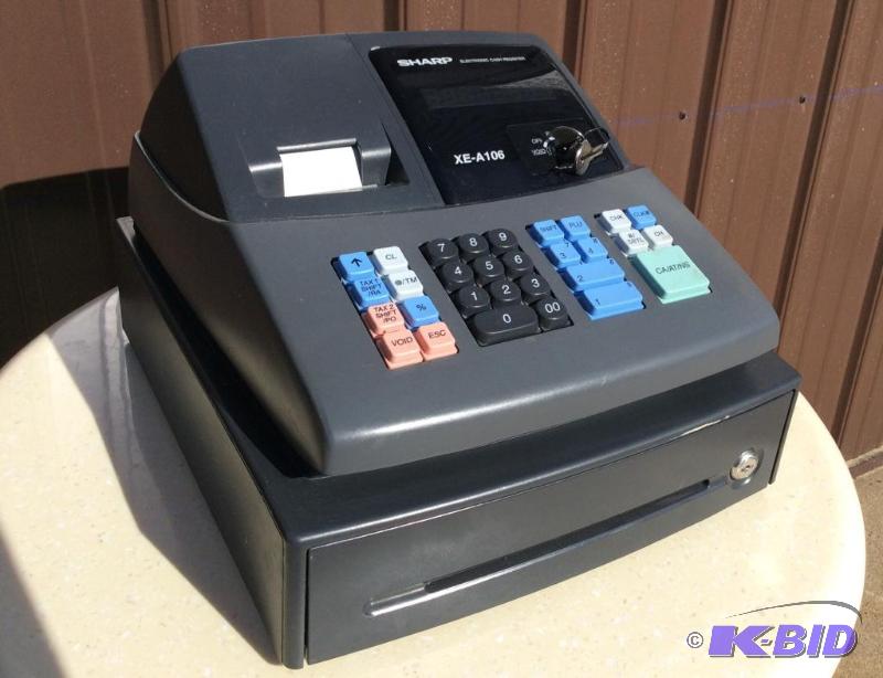 lot 31 image: Cash Register