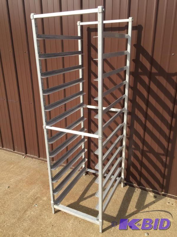 lot 35 image: Aluminum Full Pan Rack