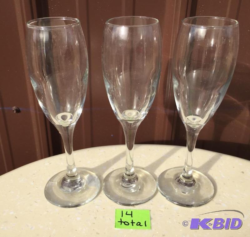 lot 49 image: Wine Glass
