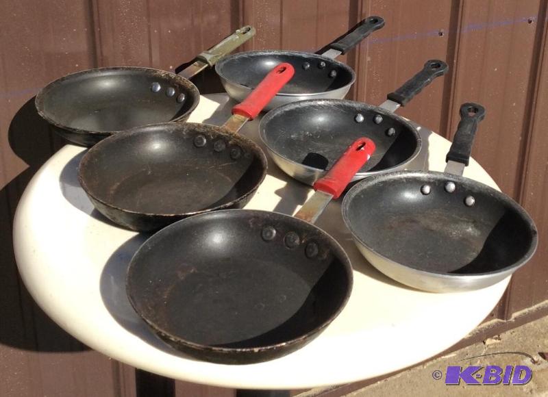 lot 70 image: Pans