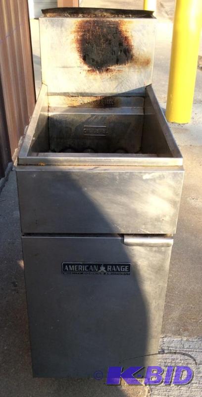 lot 77 image: Fryer