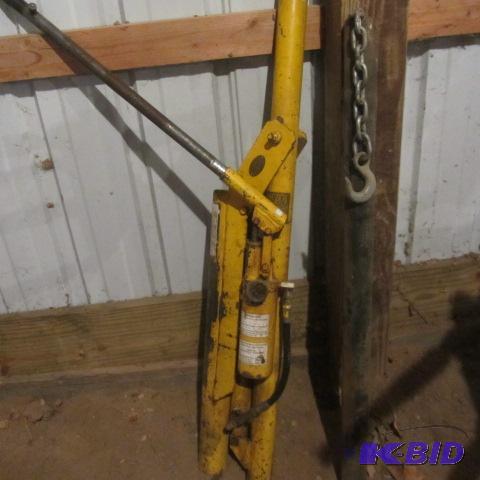 Meyer Hydraulic Lift