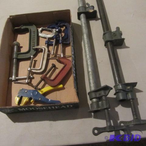 Pipe, C-clamps