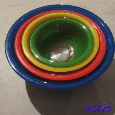Pyrex Nesting Bowls