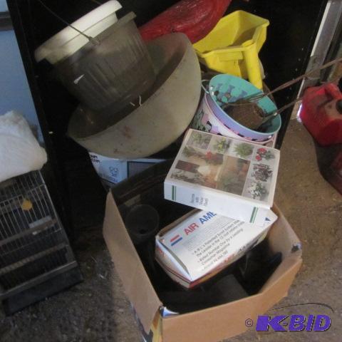 Bird Feeders, Garden Items