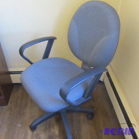 Task Chair