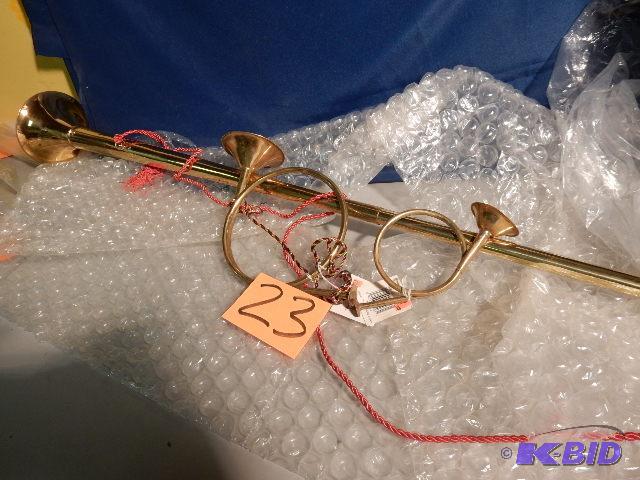 lot 23 image: Give a Christmas display a music them with th...