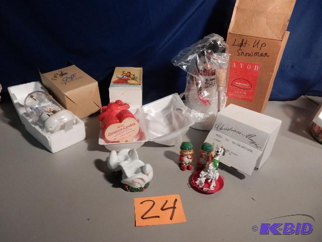 lot 24 image: Lot of Avon Decorations.. See Closeups.. Disn...