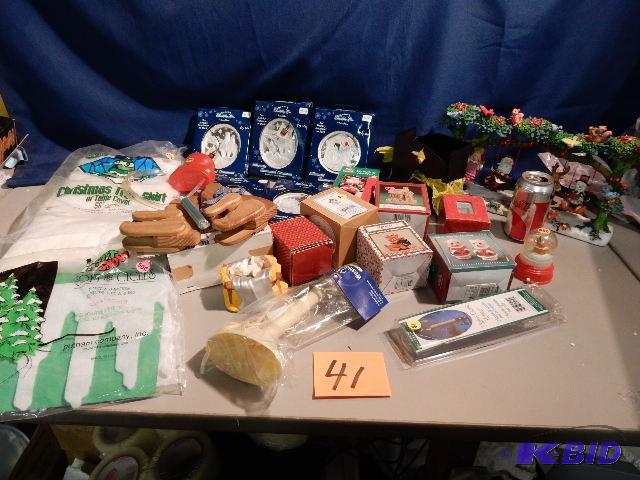 lot 41 image: Misc. Christmas Items as pictured...