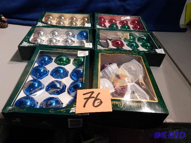 lot 76 image: Misc. Boxes of Christmas decorations. New in ...