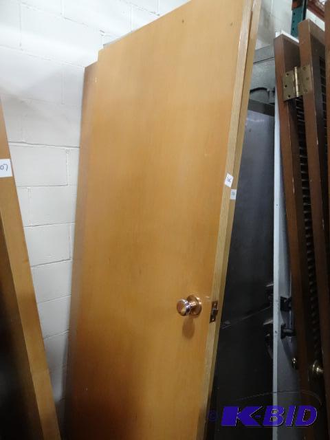 lot 106 image: 30 X 79 Hollow door...