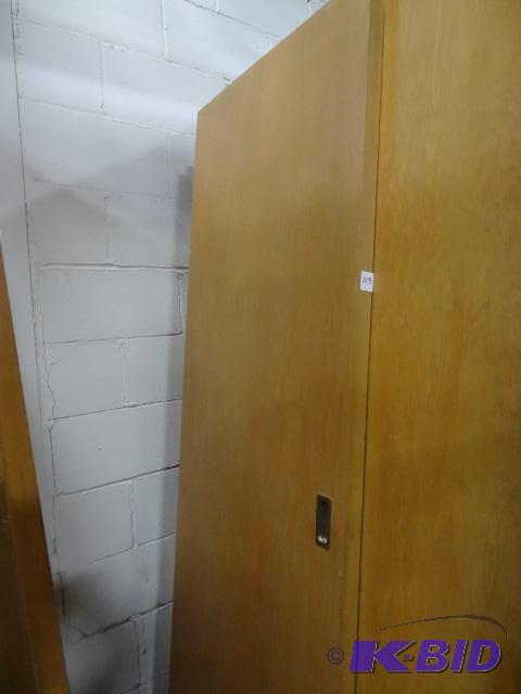 lot 108 image: 24 X 79 Hollow door...