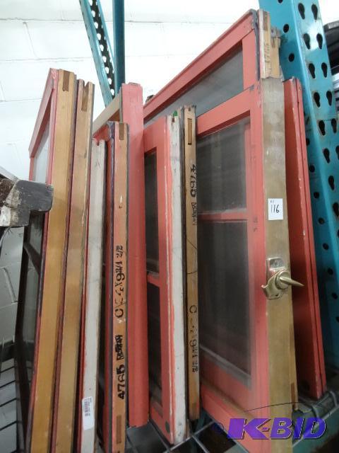 lot 116 image: 11 Vintage Wood Windows...