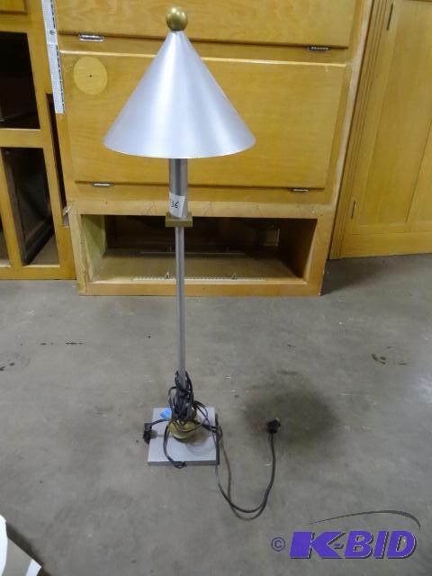 lot 138 image: Metal Decorative Table Lamp 23"...