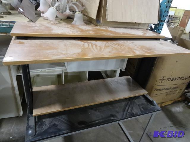 lot 152 image: Metal Frame Dest with Laminate Top 48 X 25 X ...