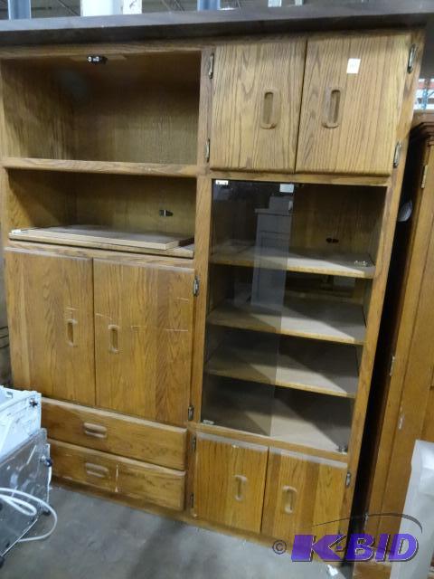 lot 165 image: Wood Entertainment Center, Missing 1 Wood Doo...