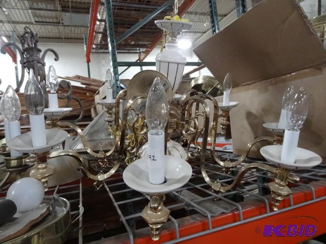 lot 192 image: 6 Bulb Vintage Chandelier...
