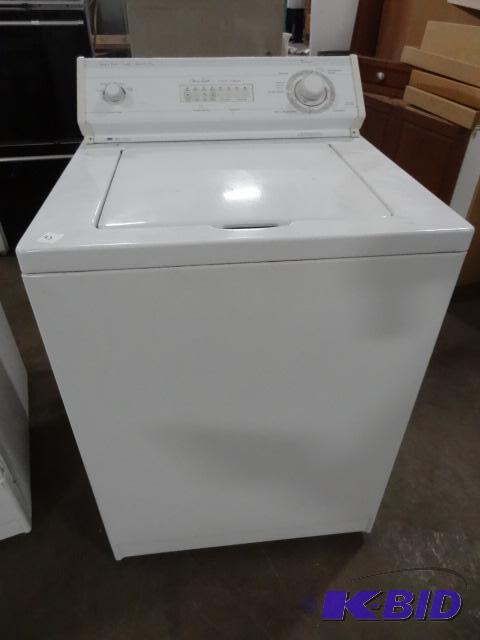 lot 43 image: Whirlpool Heavy Duty Washer, Model LSC824 4DQ...