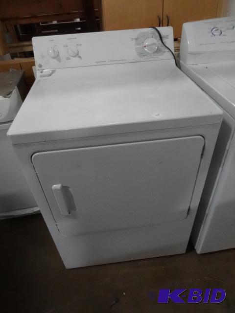 lot 7 image: GE Natural Gas Dryer. Model DCXR453GV0WW...
