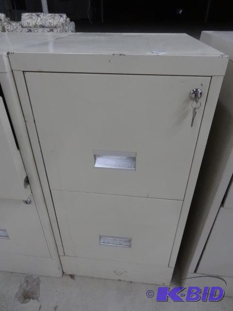15&quot Metal 2 Drawer File Cabinet With Key...