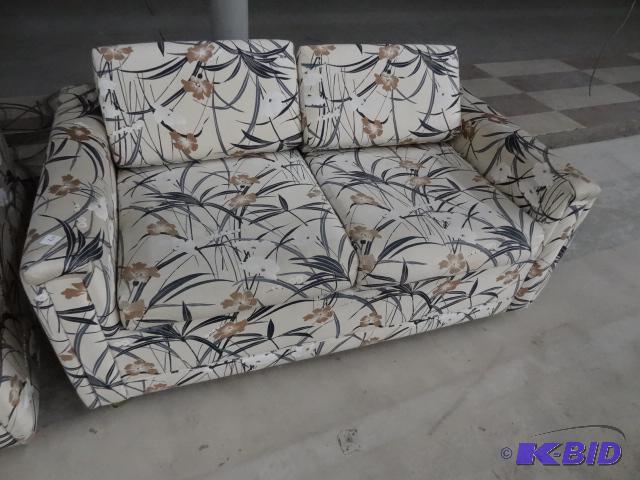 Castro Convertible Love Seat Hide Away Bed. N...