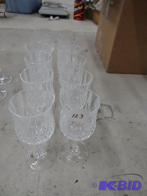 12 Crystal Drink Glasses...