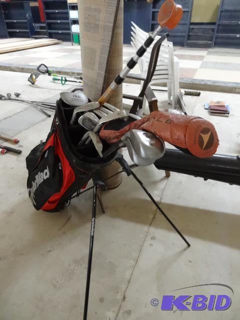 Taylor Made Golf Bag with Golf Clubs...