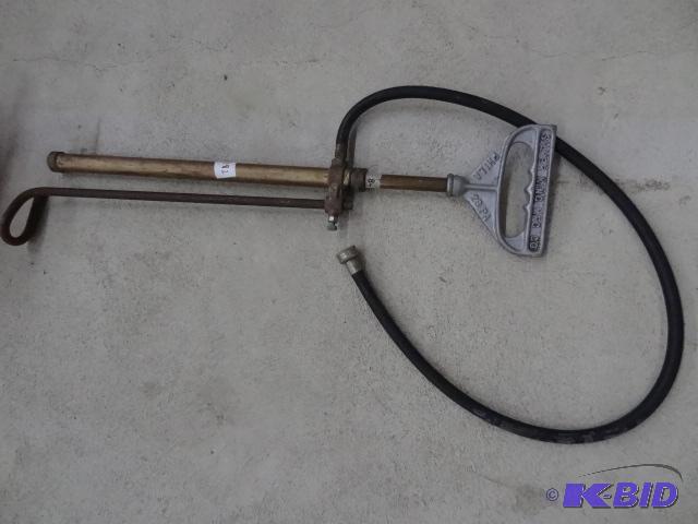 Vintage Silver King Pump...