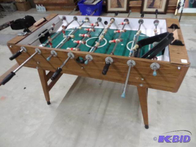 Foosball Table. No Broken Players. Legs are o...