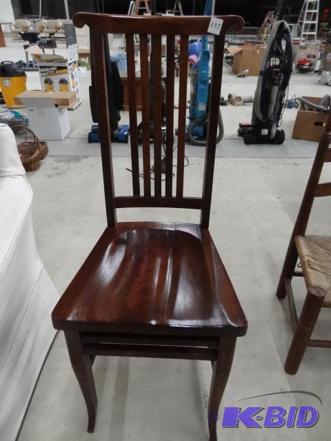 Vintage Wood Chair...