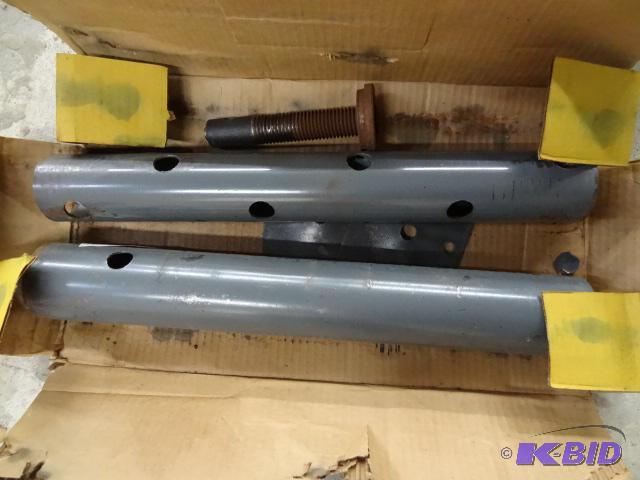 Tapco 17&quot to 3 support posts. Qty 2...