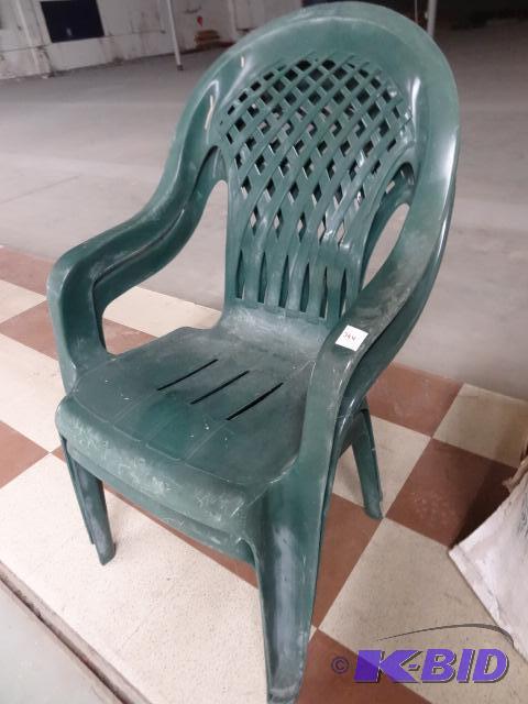 2 Outdoor Patio Chairs....