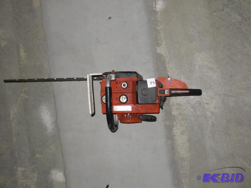 Echo Chain Saw. Runs...