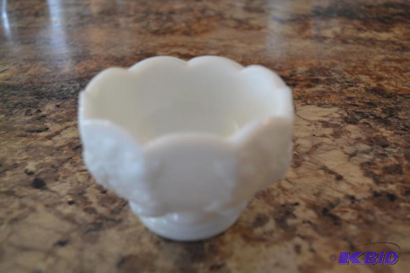 lot 23 image: Milk Glass...