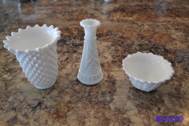 lot 27 image: Milk Glass...