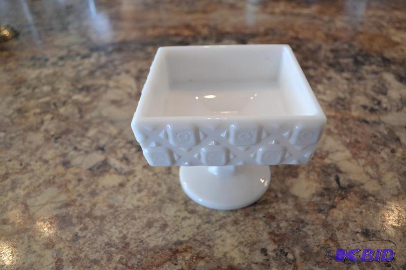lot 28 image: Milk Glass...