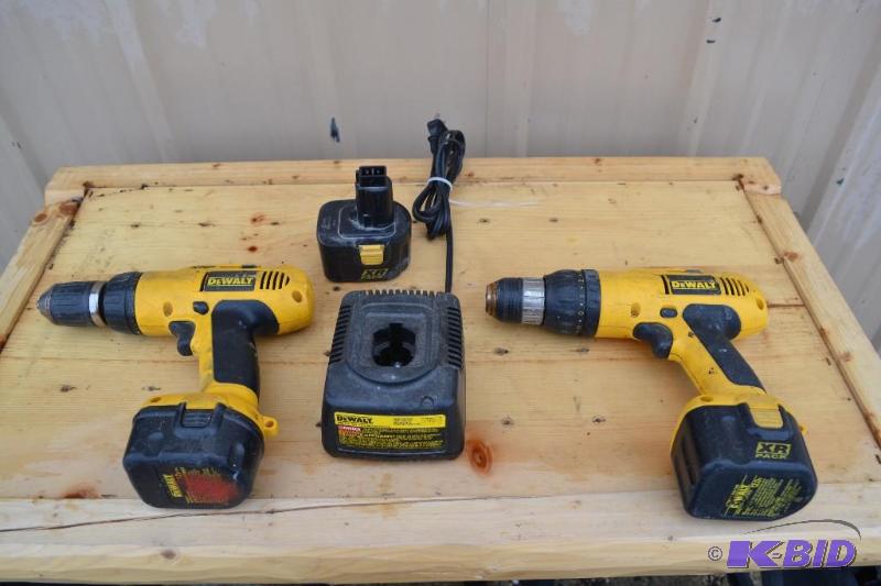 lot 70 image: DeWALT...18 V drills,batteries and charger......