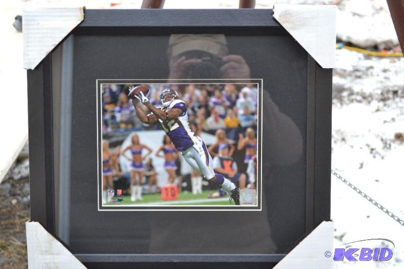 lot 86 image: Percy Harvin,for the Man cave....