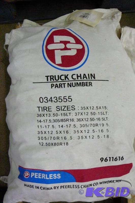 lot 101 image: Set of Peerless truck chains tire size 35 x 1...
